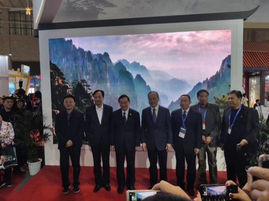 涡阳红色文创产品亮相中国国际旅游交易会