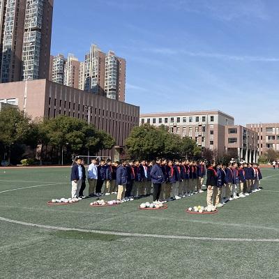 六安市和合肥市哪个大
