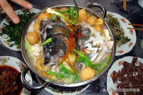 张家界有什么特色美食（张家界西站附近有什么吃的）