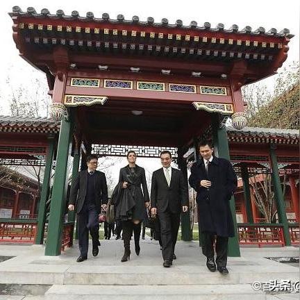 如何给自己的微商做广告