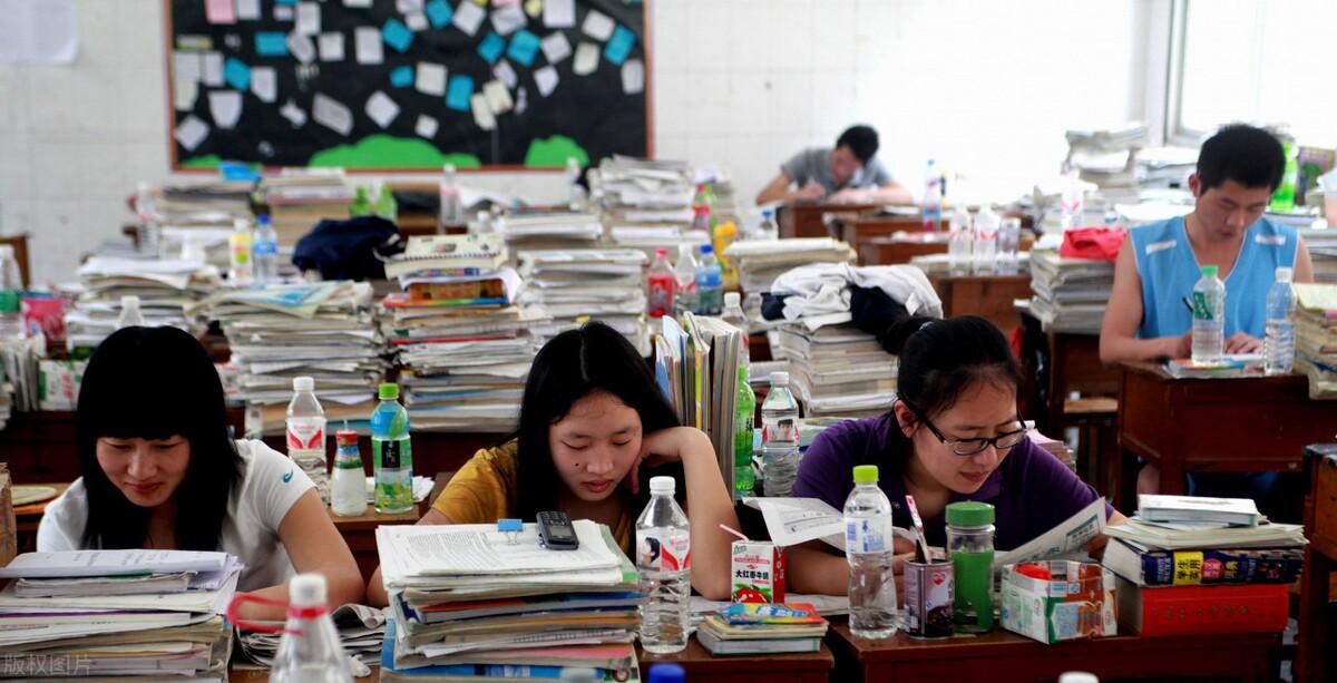 象牙塔是什么意思(大学生所谓的象牙塔是什么意思)