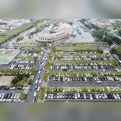 济南趵突泉停车免费相关长尾关键词有哪些