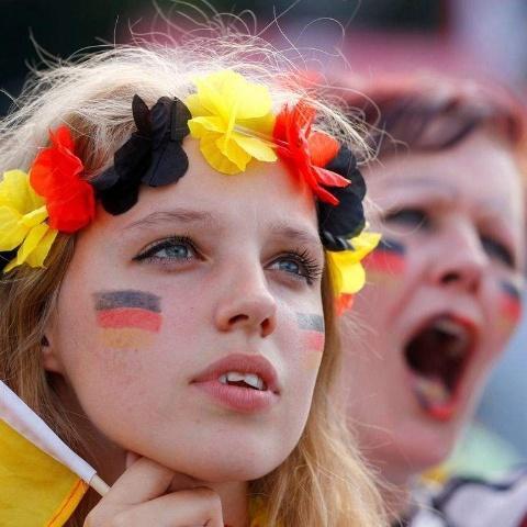 足球怎么看视频