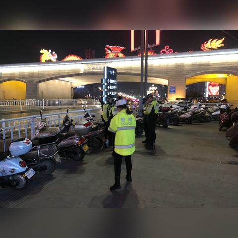 重庆金州小区哪个好停车