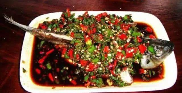 鱼苗可以做什么美食（芦苇幼苗属于食材吗）