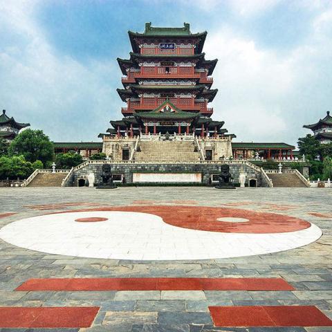 南昌市和南宁市哪个好