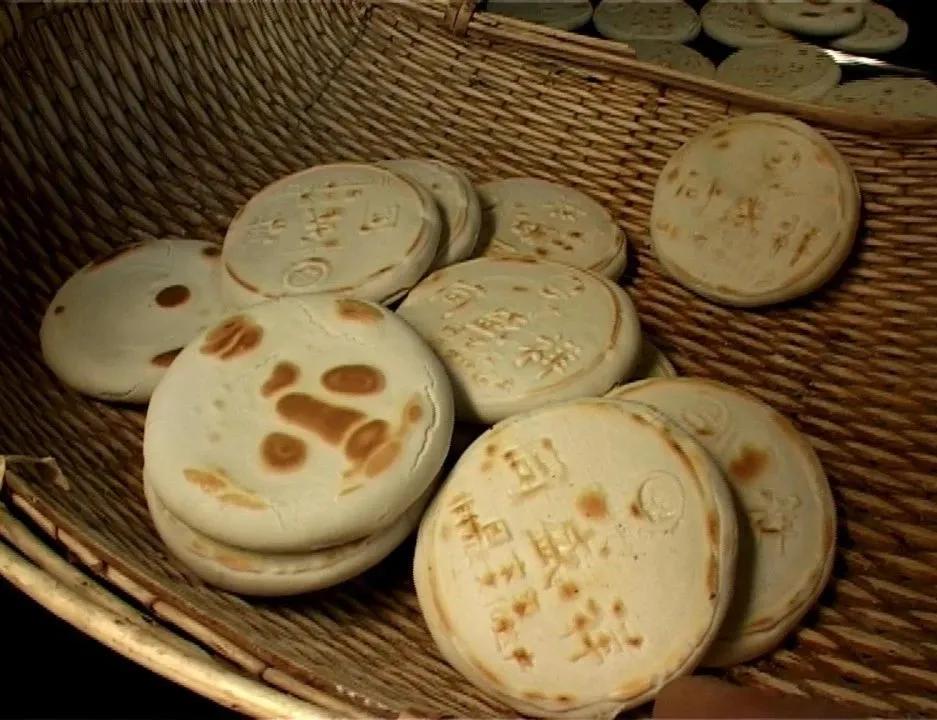 吃美食都用什么机器（求推荐1个人可以做的小吃生意）