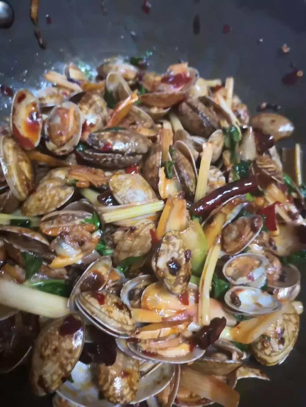 周末学做什么美食（有哪些美食搭配葡萄酒食用更佳）