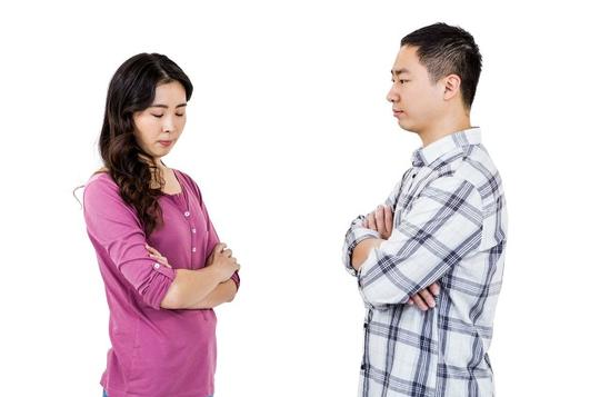 发现老婆出轨，我不声不响假装不知，让她当我的赚钱工具人（二）