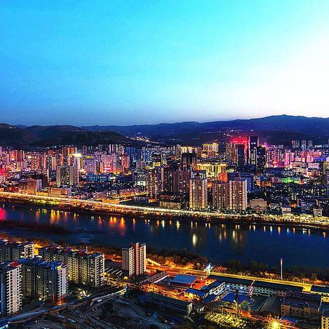 昆明到兰州多少公里的相关长尾关键词有哪些