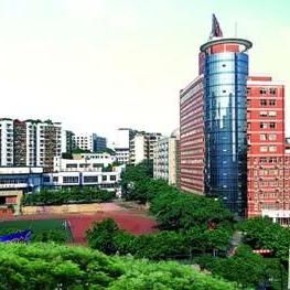 重庆初中十八中怎么样