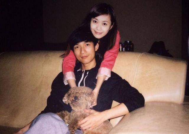 陈楚生二胎得子
