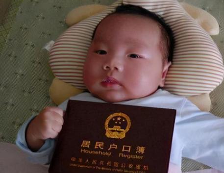 男宝宝起名姓吴怎么取(姓吴取什么名字好男孩后面章字辈)