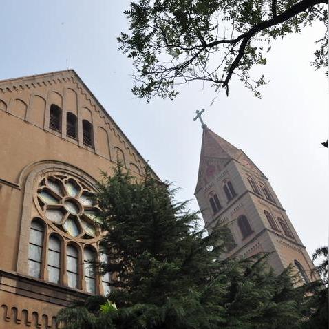 济南市里人口多少