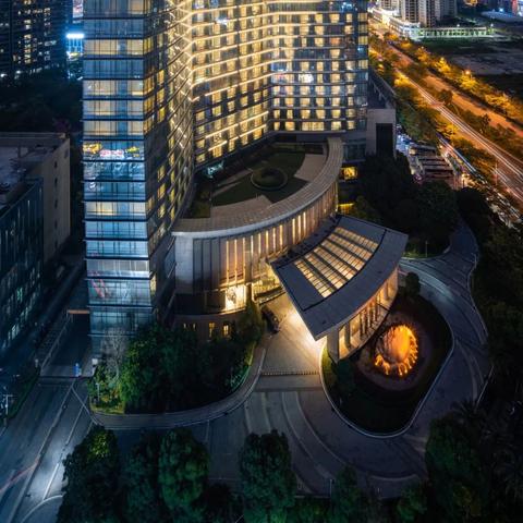 哈尔滨市欢朋酒店在哪个区