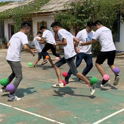 南宁到湛江的火车的相关长尾关键词有哪些