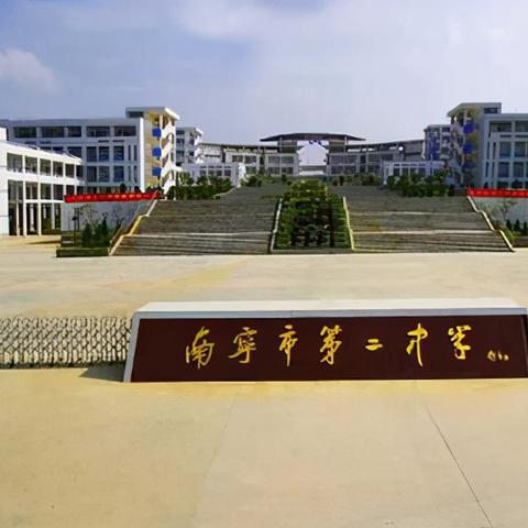 2021年南宁市市中心可以开货车吗？