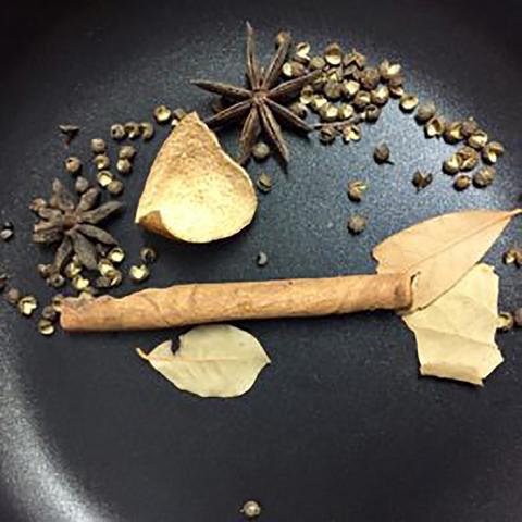 红烧牛骨的做法大全的长尾关键词有什么