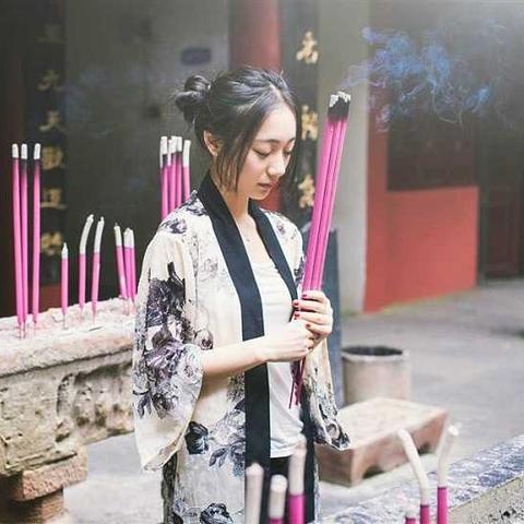 想改运？道家高人翻烂了这本算命宝典