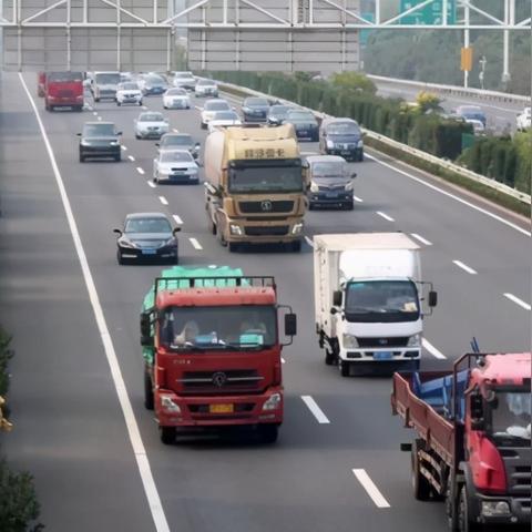 明天石家庄市哪里限号啊