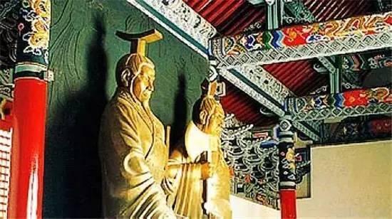 宝宝中间字起名怎么起好听(姓李的女孩卓字辈取名)