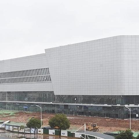 长沙市汽车南站在哪个区