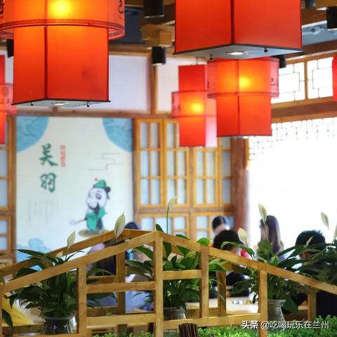 成都市古城火锅店地址查询的长尾关键词有哪些