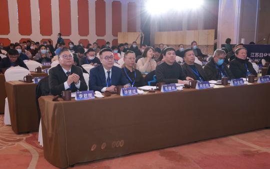 “绿叶购之夜”——江苏日化协会七届七次会议在苏隆重举行