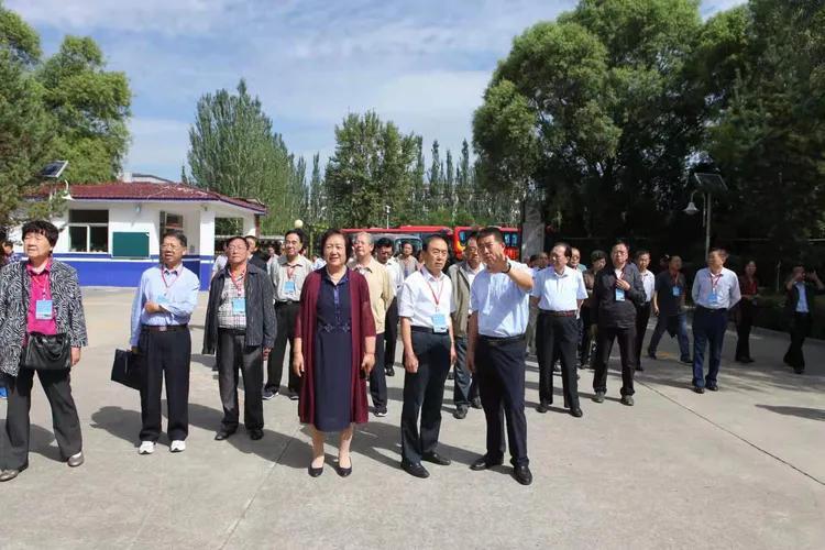 【2020年5月1日放假几天
 /2020年5月1日放假几天3倍工资】