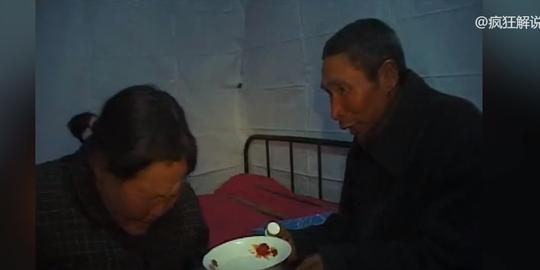 算命真的有用吗？导演跟拍1年，记录农村算命先生的真实生活