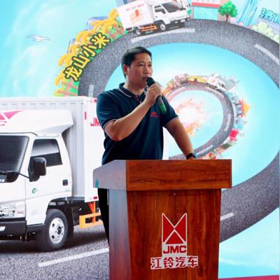 济南市轻卡车专卖店在哪里