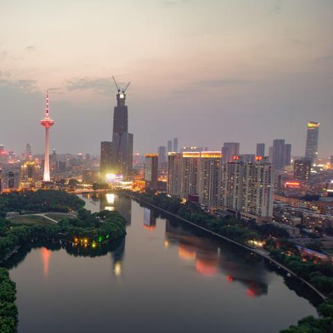 成都和沈阳哪个好，成本高吗？