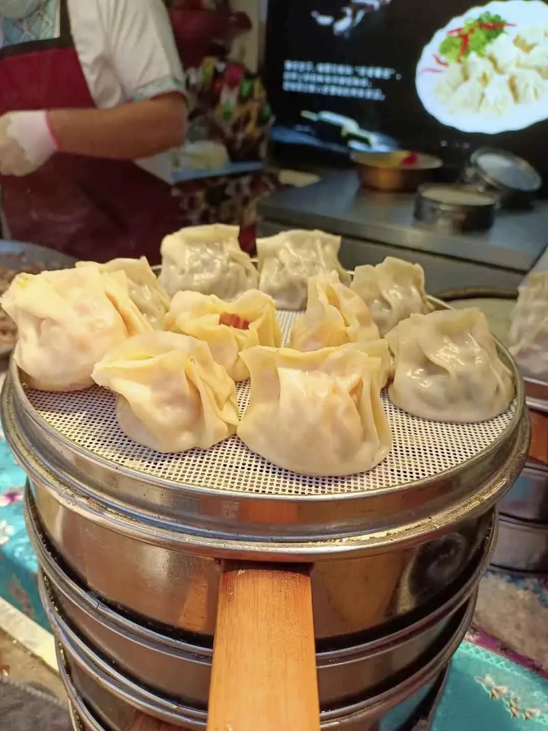什么美食最有魅力（摆地摊卖什么容易赚到钱）