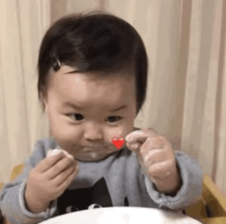 萌娃小手比心特效表情可爱