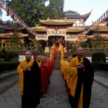武汉灵泉寺春节开放吗？
