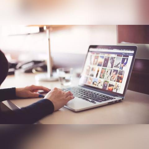 怎么帮人推销微商