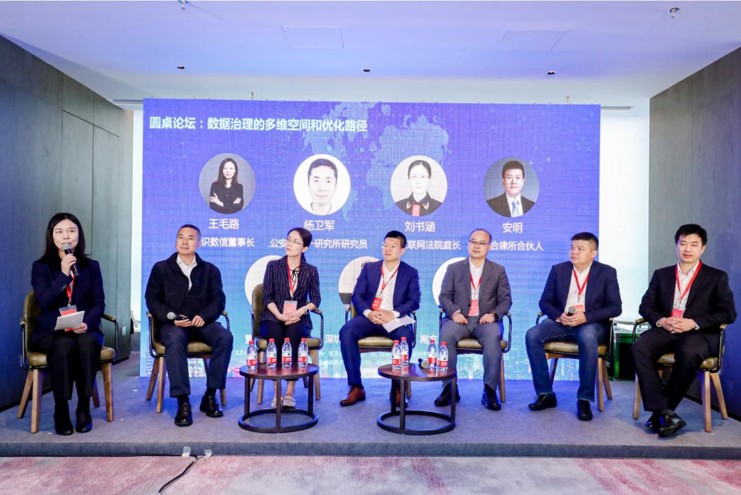 【上海三地升为中风险地区
/上海三地升为中风险地区了吗】-图1 【上海三地升为中风险地区
/上海三地升为中风险地区了吗】-图1