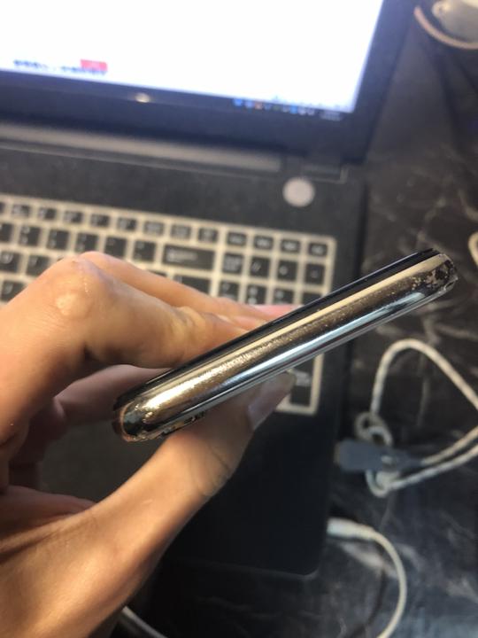又一贪便宜的新手被套路：全新iphonex只要3000元？可能吗？
