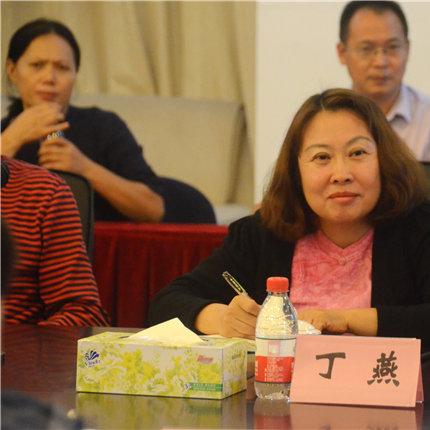 东莞市文学群在哪里进入