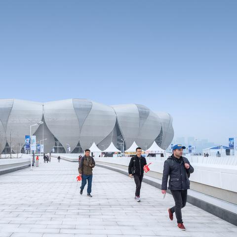 杭州市体育馆的超市叫什么