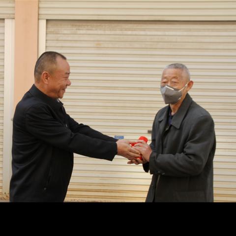 南宁市居民医保卡需要换新卡吗？