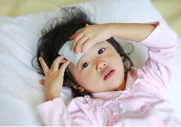 宝宝感冒发烧 宝宝感冒发烧