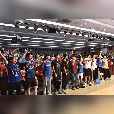 大连市凌晨什么声音巨大