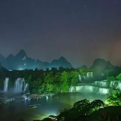 沈阳市德天瀑布在哪个区