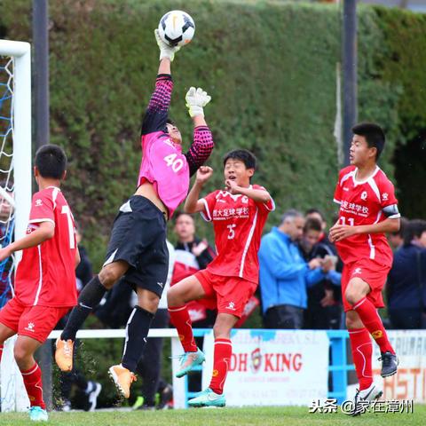 足球运动员作息规律表格的长尾关键词有哪些