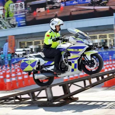 济南市哪个商场卖的银好