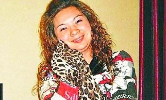 厦门著名“亿万富婆”，打60万美体针，燕窝当水喝，现在如何了？