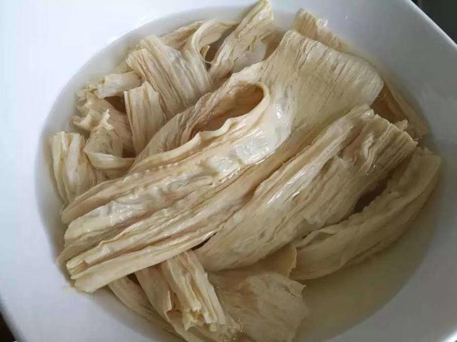 济南泗水有什么美食（山东哪里的美女最多）