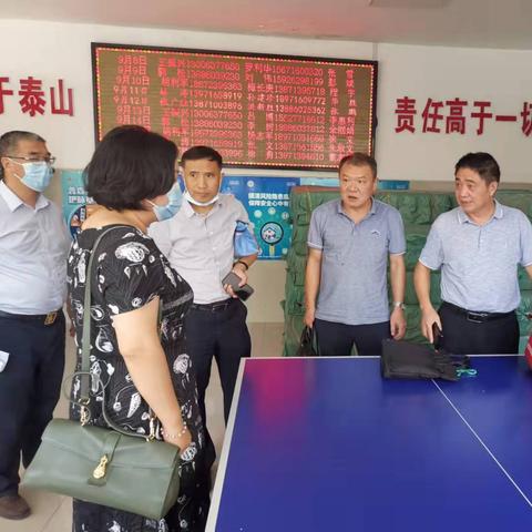 武汉市建设学校什么区