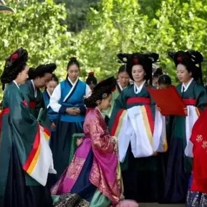 足球运动员鸳鸯是谁的长尾关键词有哪些